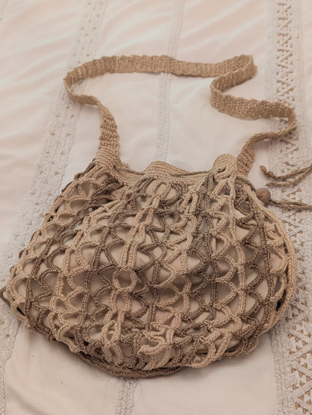 Crochet Net Shoulder Bag in Beige